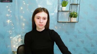 emilydass_ public webcam profile photo 2