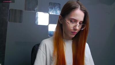 emilykents public webcam profile photo 2