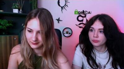 emilynxx public webcam profile photo 5