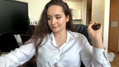 emilyprise public webcam profile photo 7