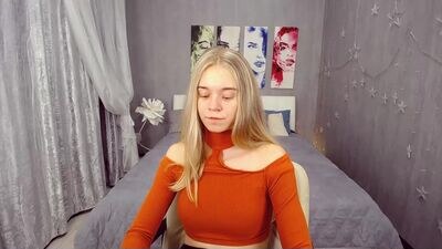 emilysoshy public webcam profile photo 3