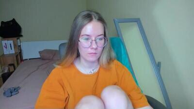 emilyy____ public webcam profile photo 4