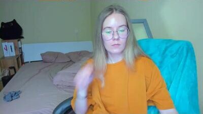 emilyy____ public webcam profile photo 7