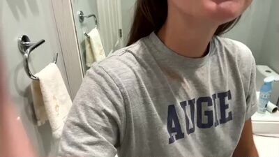 emilyy_miller public webcam profile photo 3
