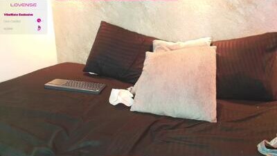 emma__becket public webcam profile photo 8