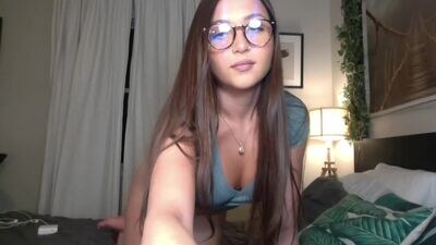 emma_and_adam public webcam profile photo 3