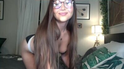 emma_and_adam public webcam profile photo 8