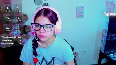 emma_boo_ public webcam profile photo 2