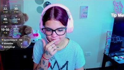 emma_boo_ public webcam profile photo 7