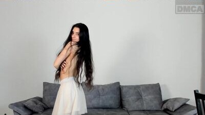emma_cleves public webcam profile photo 9