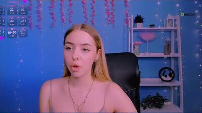 emma_dark_ public webcam profile photo 8