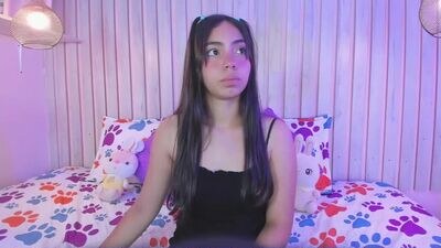 emma_grays public webcam profile photo 3