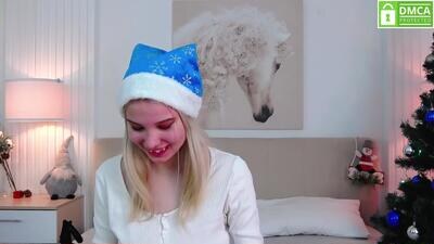 emma_plux public webcam profile photo 3