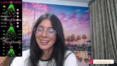 emma_sandovaal public webcam profile photo 7