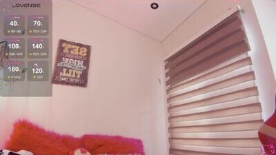emma_soffia public webcam profile photo 8