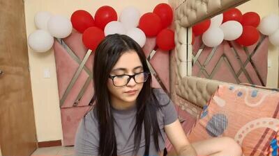 emmagomez__ public webcam profile photo 4