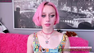 emmalovepink public webcam profile photo 2