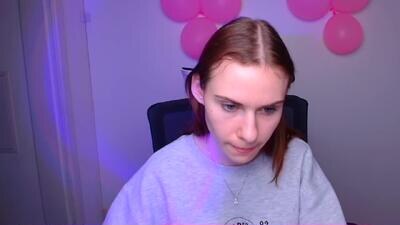 emmi_rossum public webcam profile photo 4