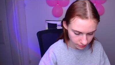 emmi_rossum public webcam profile photo 6