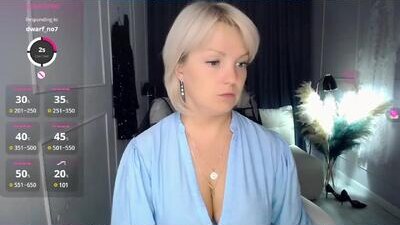 emmmam public webcam profile photo 5