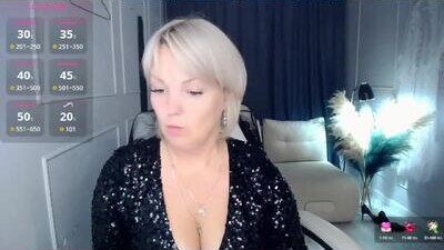 emmmam public webcam profile photo 9