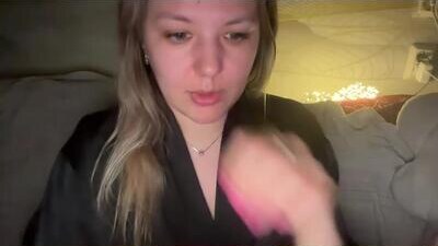 enali22 public webcam profile photo 7