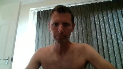 englishguy183 public webcam profile photo 8