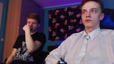 enkeer public webcam profile photo 7