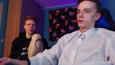 enkeer public webcam profile photo 10