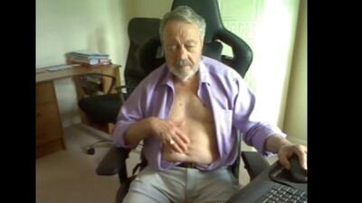 erasmus_d public webcam profile photo 2