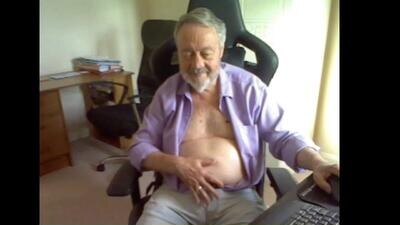 erasmus_d public webcam profile photo 3