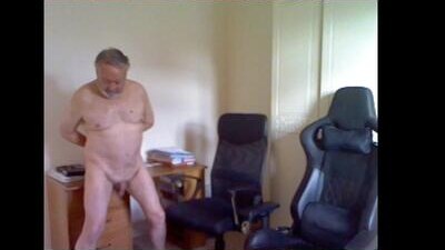 erasmus_d public webcam profile photo 9