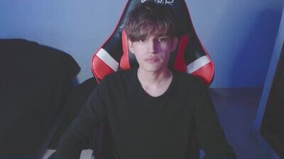 eren_tatakae public webcam profile photo 3