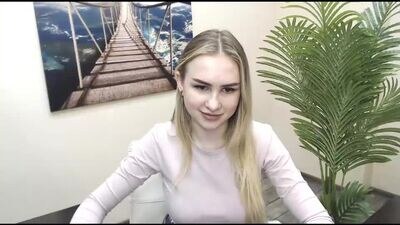 erikagavin public webcam profile photo 3