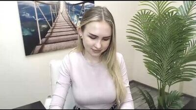 erikagavin public webcam profile photo 7