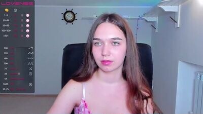 erikaluxury public webcam profile photo 3