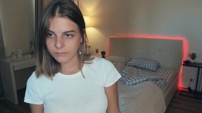 erline_may public webcam profile photo 5