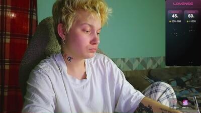 esajukyy public webcam profile photo 2