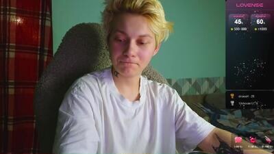 esajukyy public webcam profile photo 4