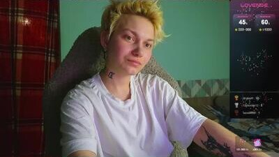 esajukyy public webcam profile photo 6
