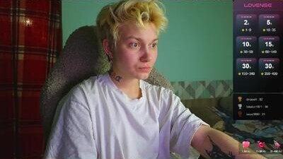 esajukyy public webcam profile photo 8