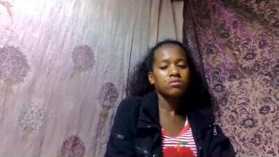 estancelee public webcam profile photo 6
