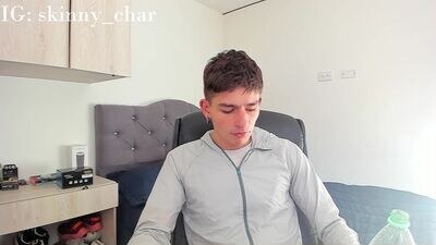 estebanchar_ public webcam profile photo 2