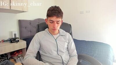 estebanchar_ public webcam profile photo 4