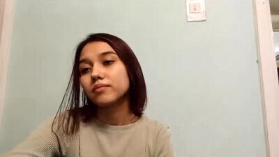 estellekirbo public webcam profile photo 9