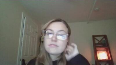 estherjude public webcam profile photo 10