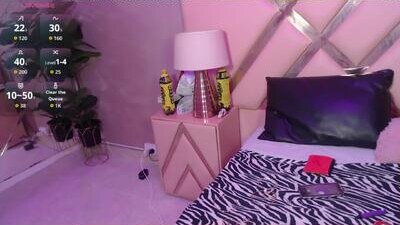 esthervalliere public webcam profile photo 6