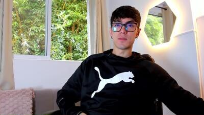 etham_wolf1 public webcam profile photo 2