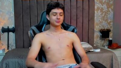 ethanlowell public webcam profile photo 5