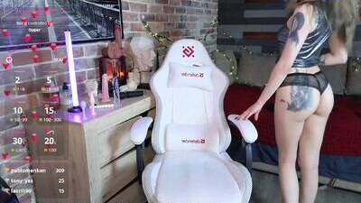 eva_mini public webcam profile photo 9